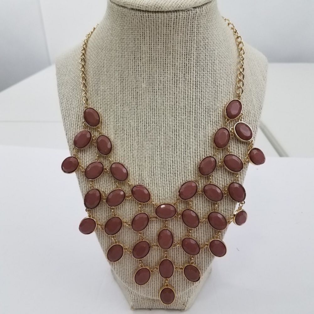 Statement Bib Necklace Gold tone‎ Pink Big Chunky r